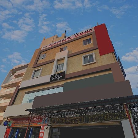 Collection O White Riviera Near Kondapur Hotel Хидерабад Екстериор снимка